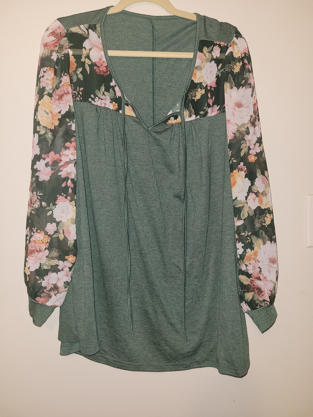 Floral-Sleeve Green Womens Tunic Top